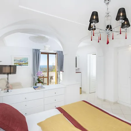 Hotel Eden Roc 4*