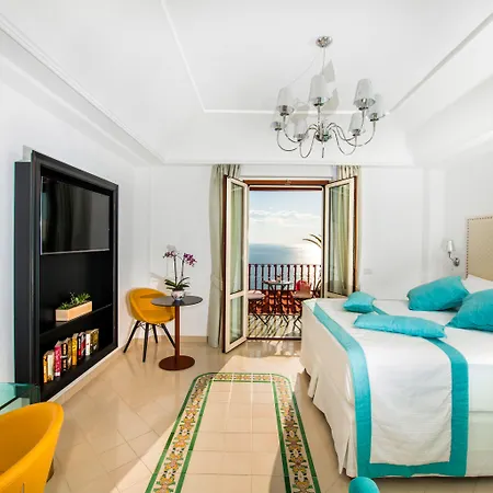 Hotel Eden Roc 4*