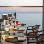 Hotel Eden Roc 4*
