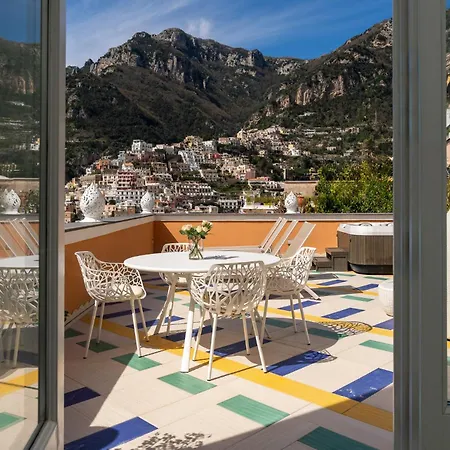 Hotel Eden Roc 4*