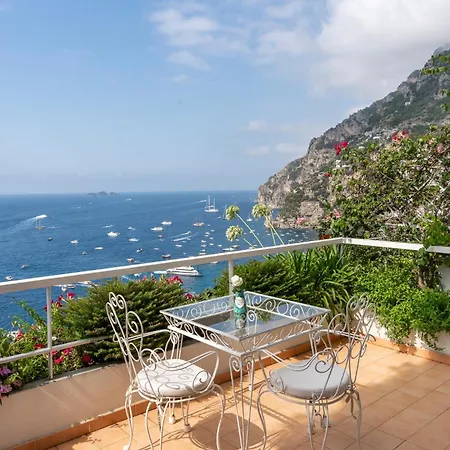 Hotel Eden Roc 4*